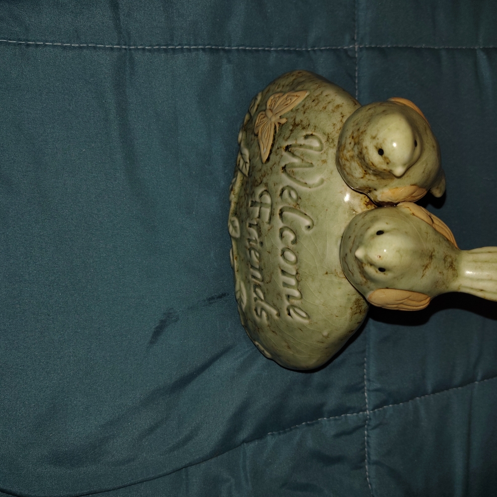 Charming Ceramic Welcome Friends Decor - Tan - Picture 6 of 8